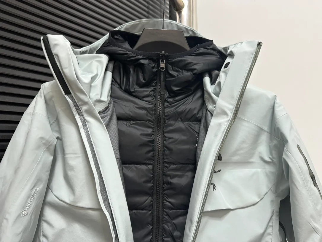 （ ） ‘’ ‘’ ！ AI JAET 。 ai ， ， ， 。 ， ， Breathable GORE-TEX 、 、 。 Drop Hood M ， Powder Guard 。 100% ( EPTFE ) Size ：XS S M L XL XXL ：